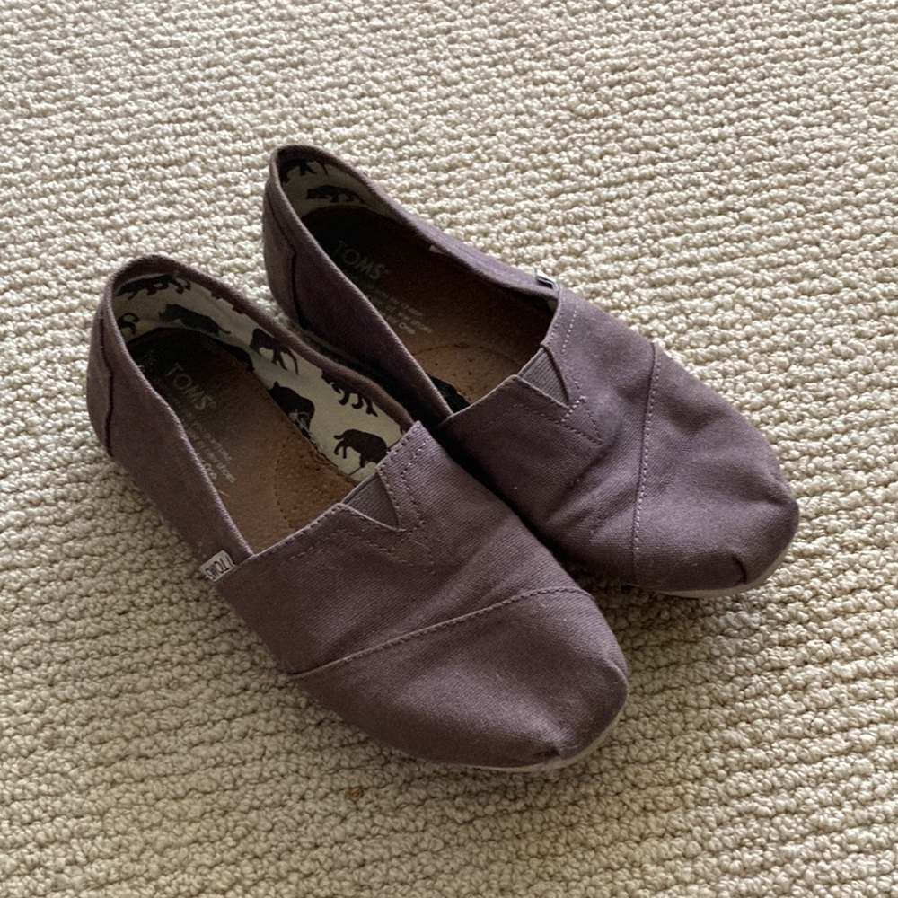 Tom’s Classics Alpargata Shoes Loafers Flats Grey Excellent Conditon Size 8 EUC